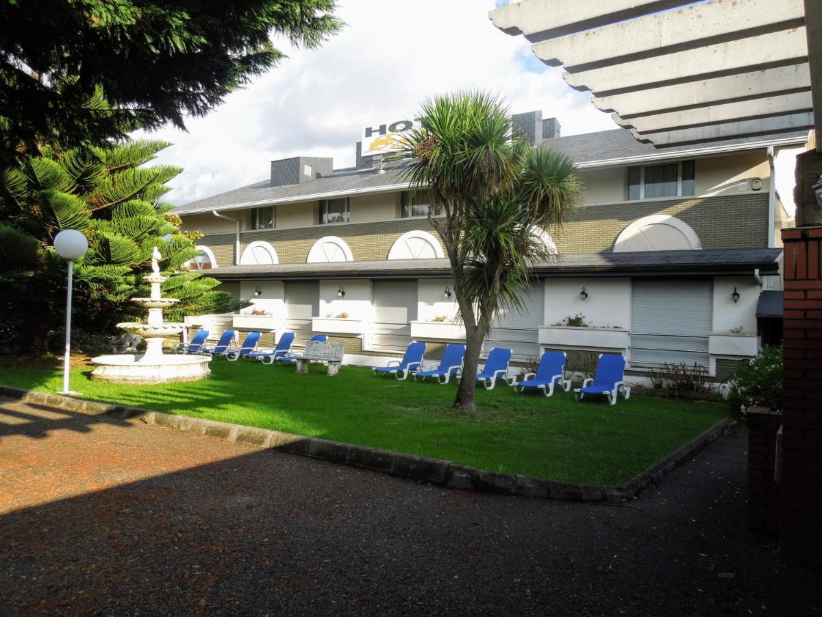 Hotel Ria De Suances Eksteriør bilde